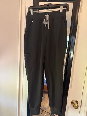 Figs Black Women's Jogger Pants with Gray Drawstring